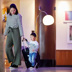 Novotel Langley Отель